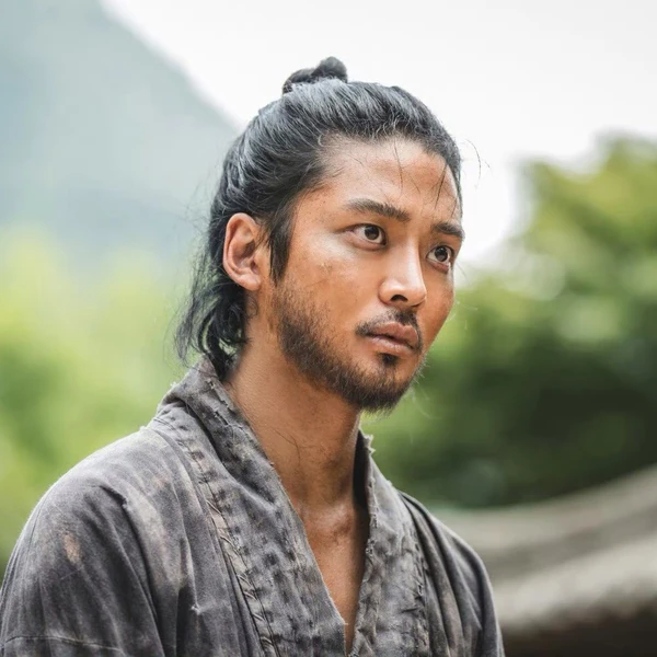 오늘 가장 사랑받은 로운의 모습