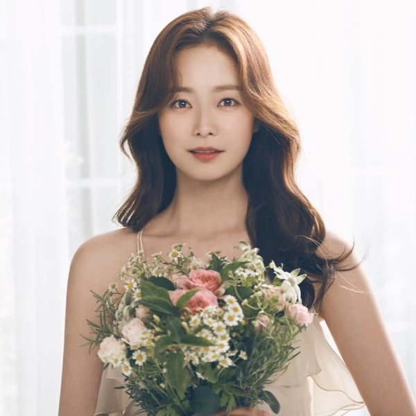 Popular photo full of fans’ love for Jeon Somin