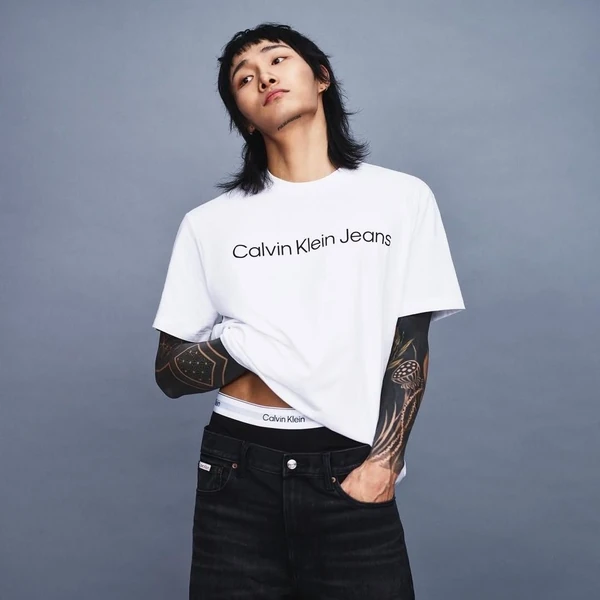 The most loved look of Ki Moogan today