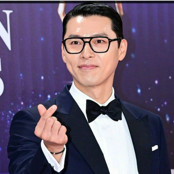Penampilan Hyun Bin yang paling disukai hari ini