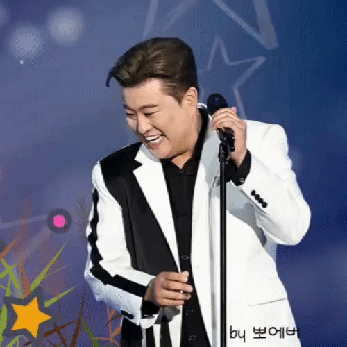 充满粉丝爱意的金浩中人气照片