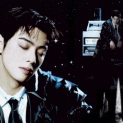 No.1 banner post of Cha Eunwoo created by top fandom