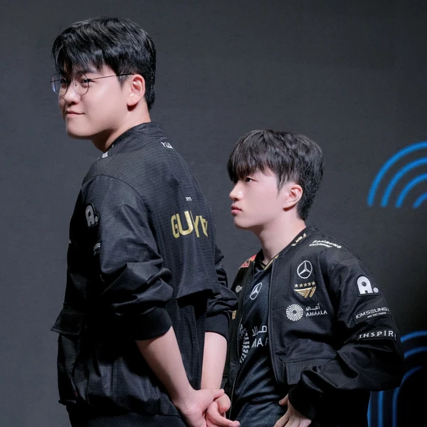 展现Keria魅力的代表照片