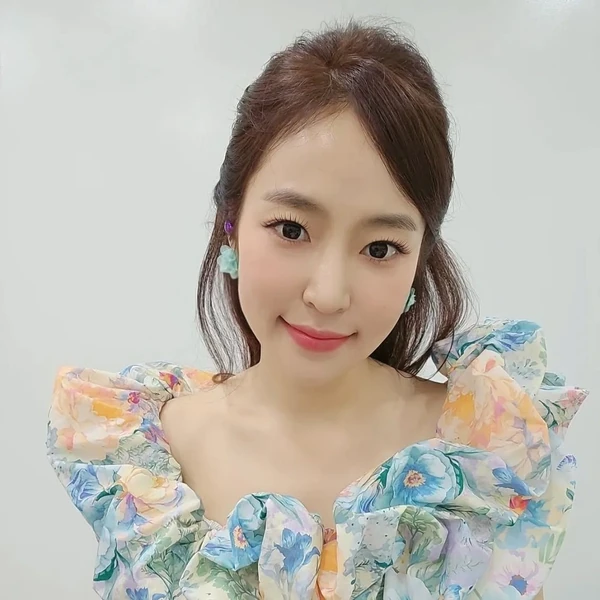 오늘 가장 사랑받은 홍자의 모습