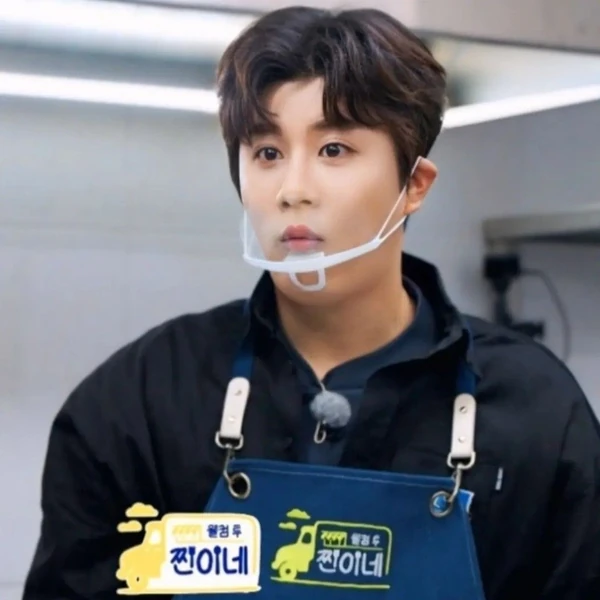 Popular photo full of fans’ love for Jin Haesung