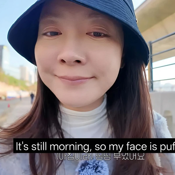 Foto populer Song Jihyo yang penuh cinta dari penggemar