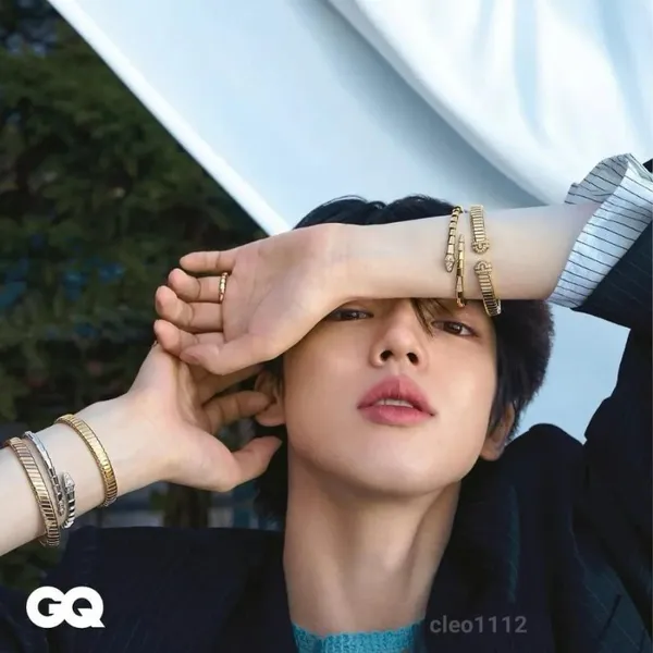 Postingan banner paling populer di komunitas Cha Junhwan