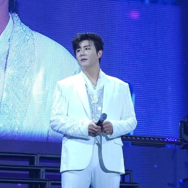 今日最も愛されたチン・ヘソンの姿