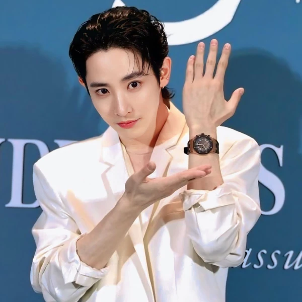The most loved look of Lee Soohyuk today