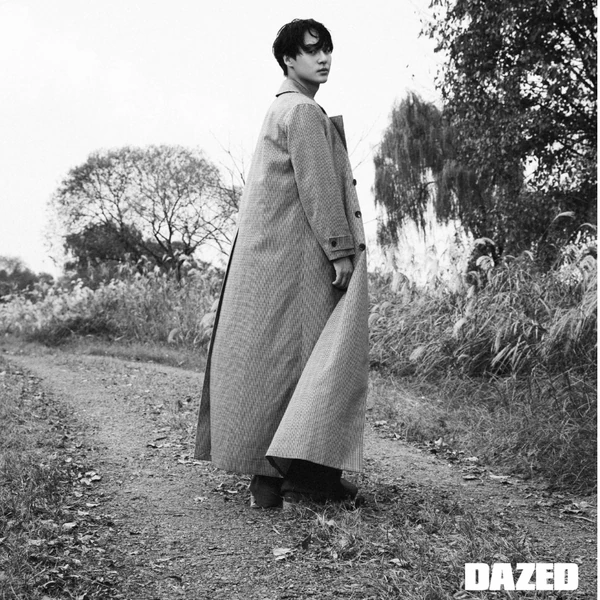 Popular photo full of fans’ love for Yang Sejong