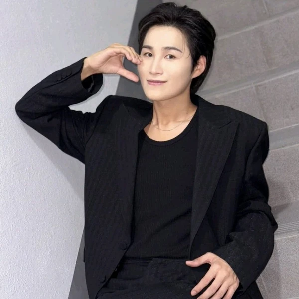 今天最受喜愛的金熙栽模樣