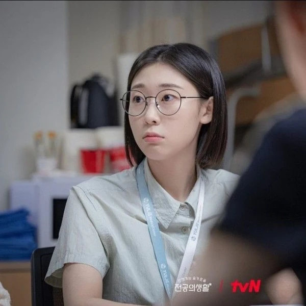 Popular photo full of fans’ love for Han Yeji