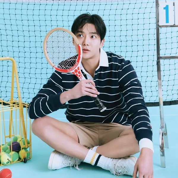 Foto populer Rowoon yang penuh cinta dari penggemar