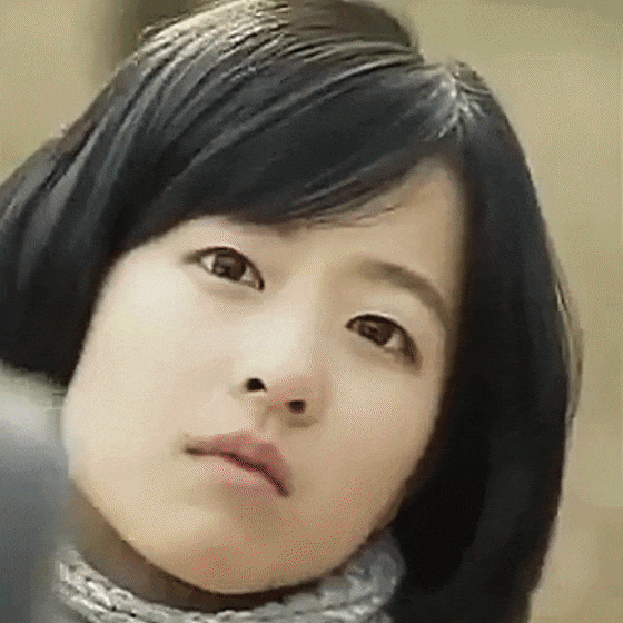 Popular photo full of fans’ love for Park Boyoung