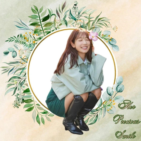 The most loved look of Park Shinhye today