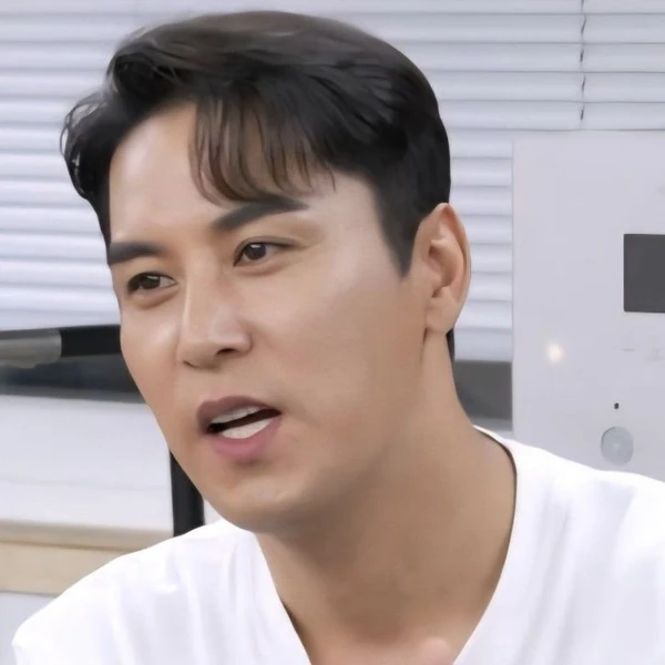 充滿粉絲愛的張民好人氣照片