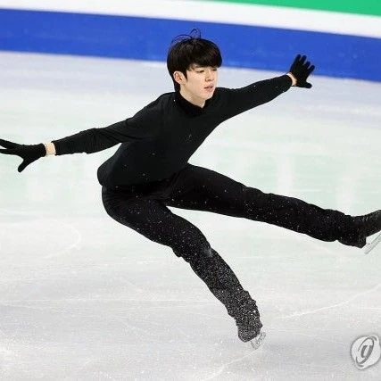 Cha Junhwan社区中最受欢迎的横幅帖子