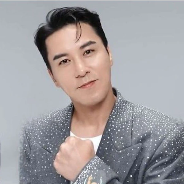 今天最受喜愛的張民好模樣