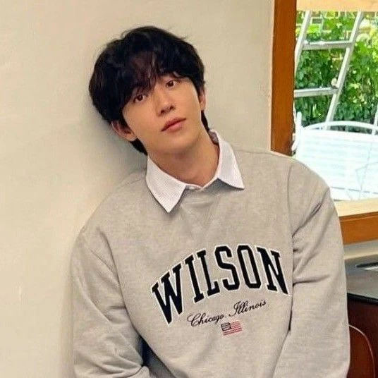 Popular photo full of fans’ love for Nam Joohyuk