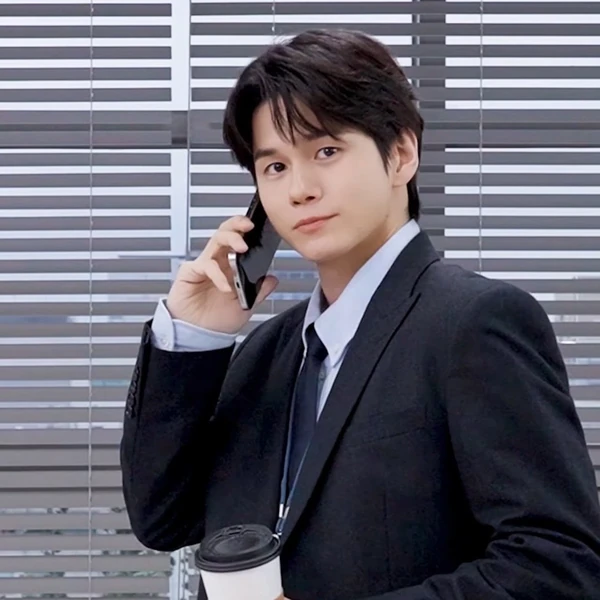 Penampilan Ong Seongwu yang paling disukai hari ini