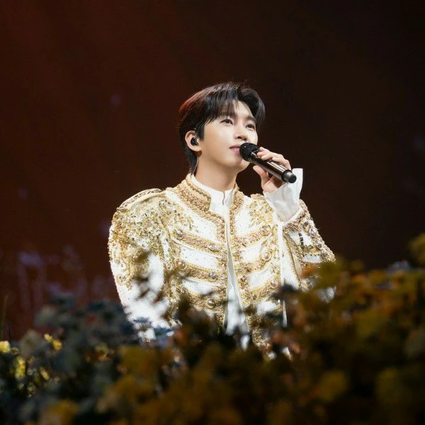 イム・ヨンウンへのファンの愛が詰まった人気写真