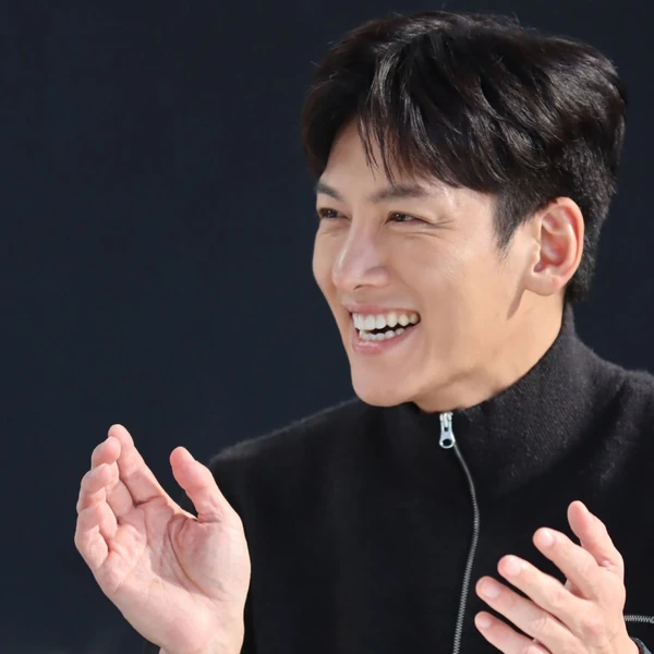 The most loved look of Ji Changwook today