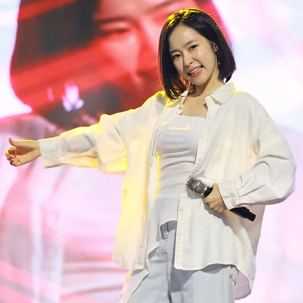 홍자 팬심 가득한 인기 사진