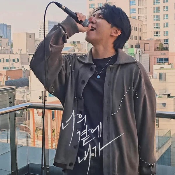 充滿粉絲愛的李昇基人氣照片