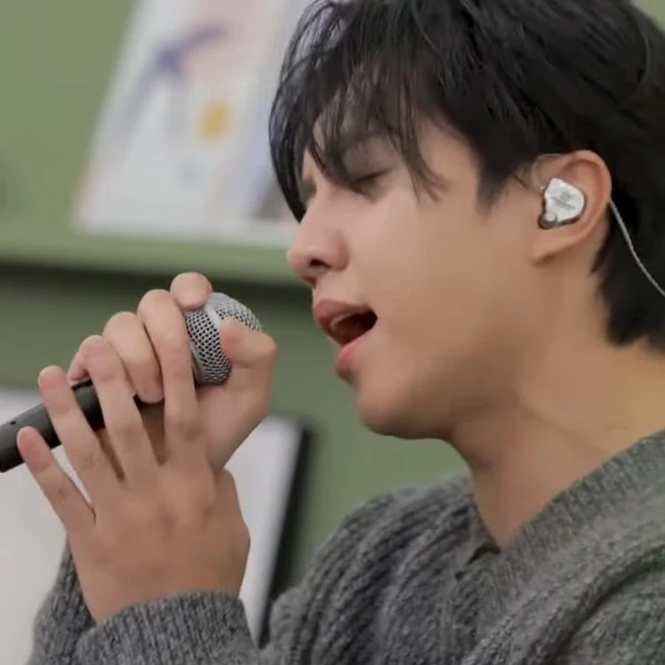 今日最も愛されたイ・スンギの姿