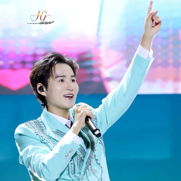 김희재 팬심 가득한 인기 사진