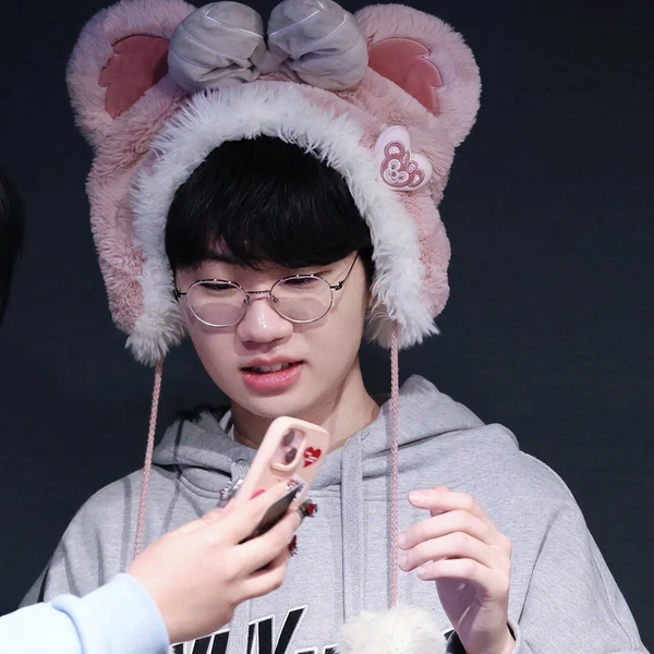 팬들이 사랑하는 도란의 인기 프로필 사진