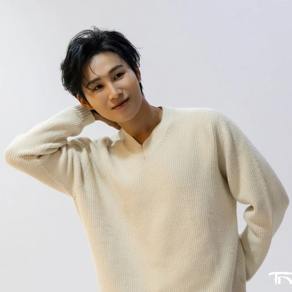 今天最受喜愛的金熙栽模樣