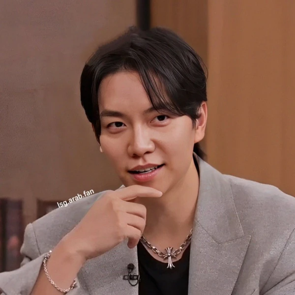 イ・スンギへのファンの愛が詰まった人気写真