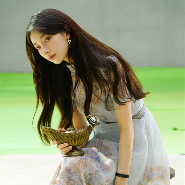 No.1 banner post of Bae Suzy created by top fandom