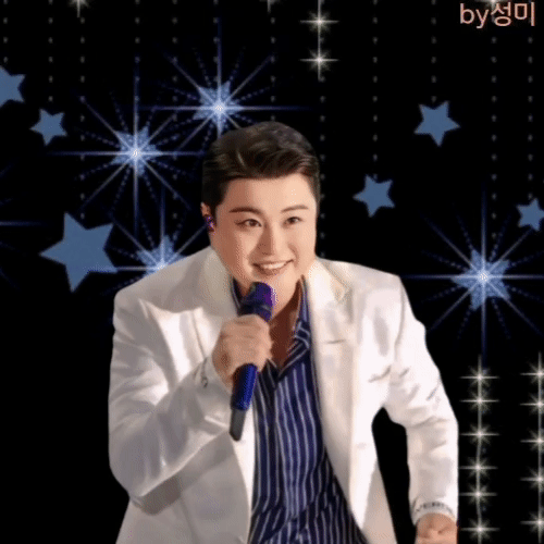 充满粉丝爱意的金浩中人气照片