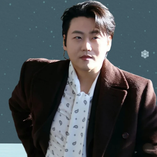 The most loved look of Min Soohyun today