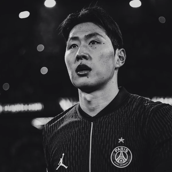 Today’s standout profile photo of Lee KangIn on Choeaedol Celeb