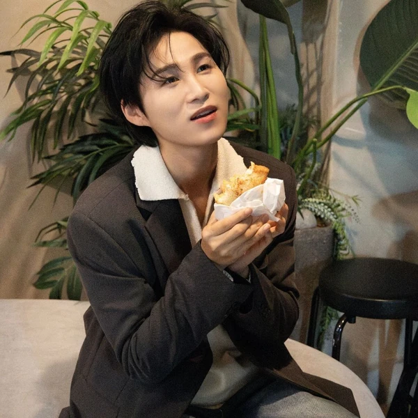 Penampilan Kim Heejae yang paling disukai hari ini