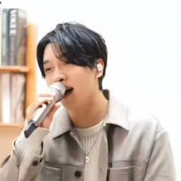 充滿粉絲愛的李昇基人氣照片