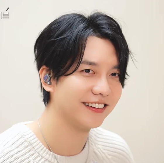 Momen terbaik Lee Seunggi pilihan penggemar