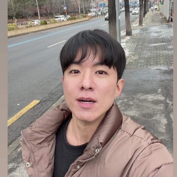 充滿粉絲愛的羅泰柱人氣照片