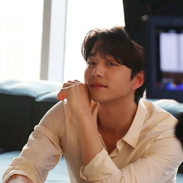Popular photo full of fans’ love for Gong Yoo