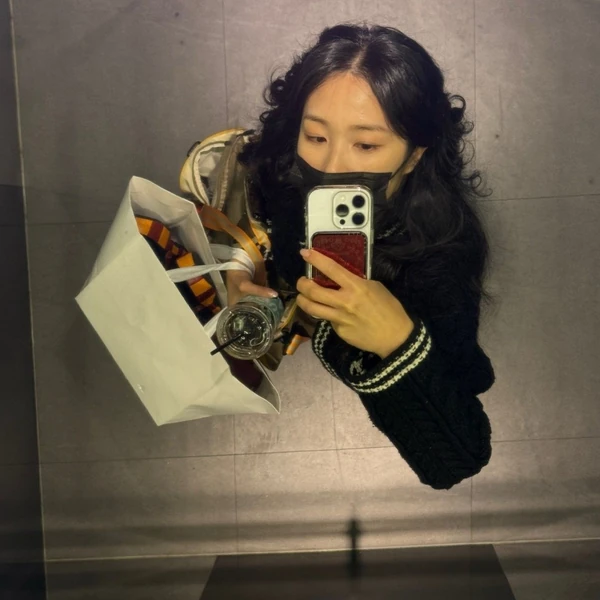 Top moment of Kim Hyeyoon selected by the fandom