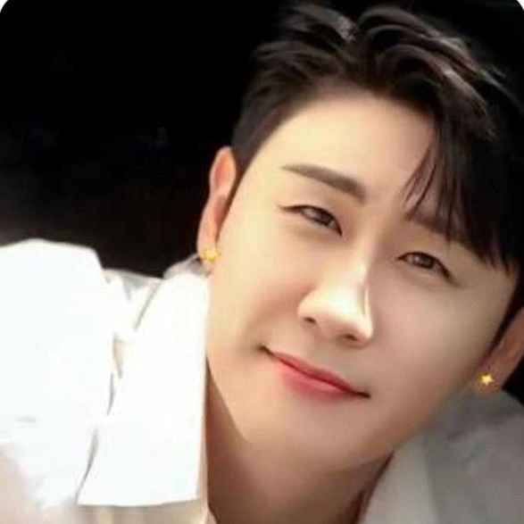 오늘 가장 사랑받은 영탁의 모습