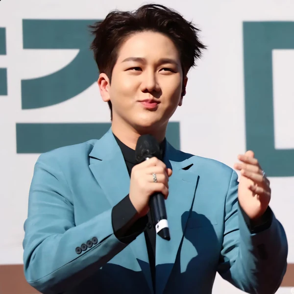 今日最も愛されたキム・スチャンの姿