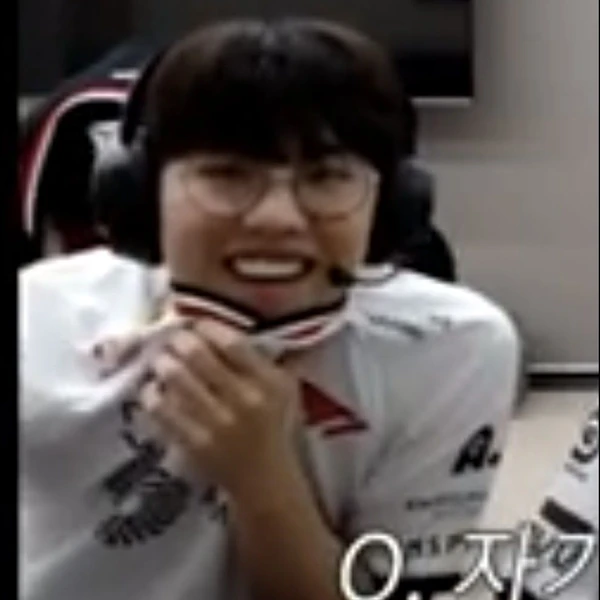 Foto profil populer Oner yang dipilih melalui voting