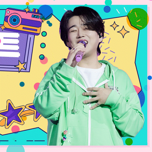 Popular photo full of fans’ love for Hwang Youngwoong