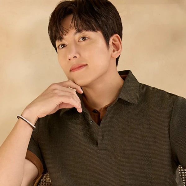 The most loved look of Ji Changwook today