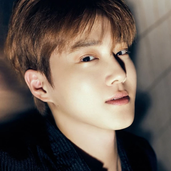 今天最受喜愛的Suho模樣