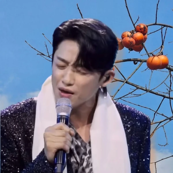 Popular photo full of fans’ love for Shin Seungtae